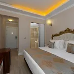 Porto Azul Hotel *