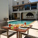 Porto Azul Hotel