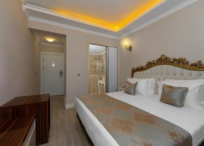 Porto Azul Otel *
